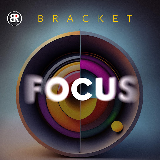 Bracket – Focus